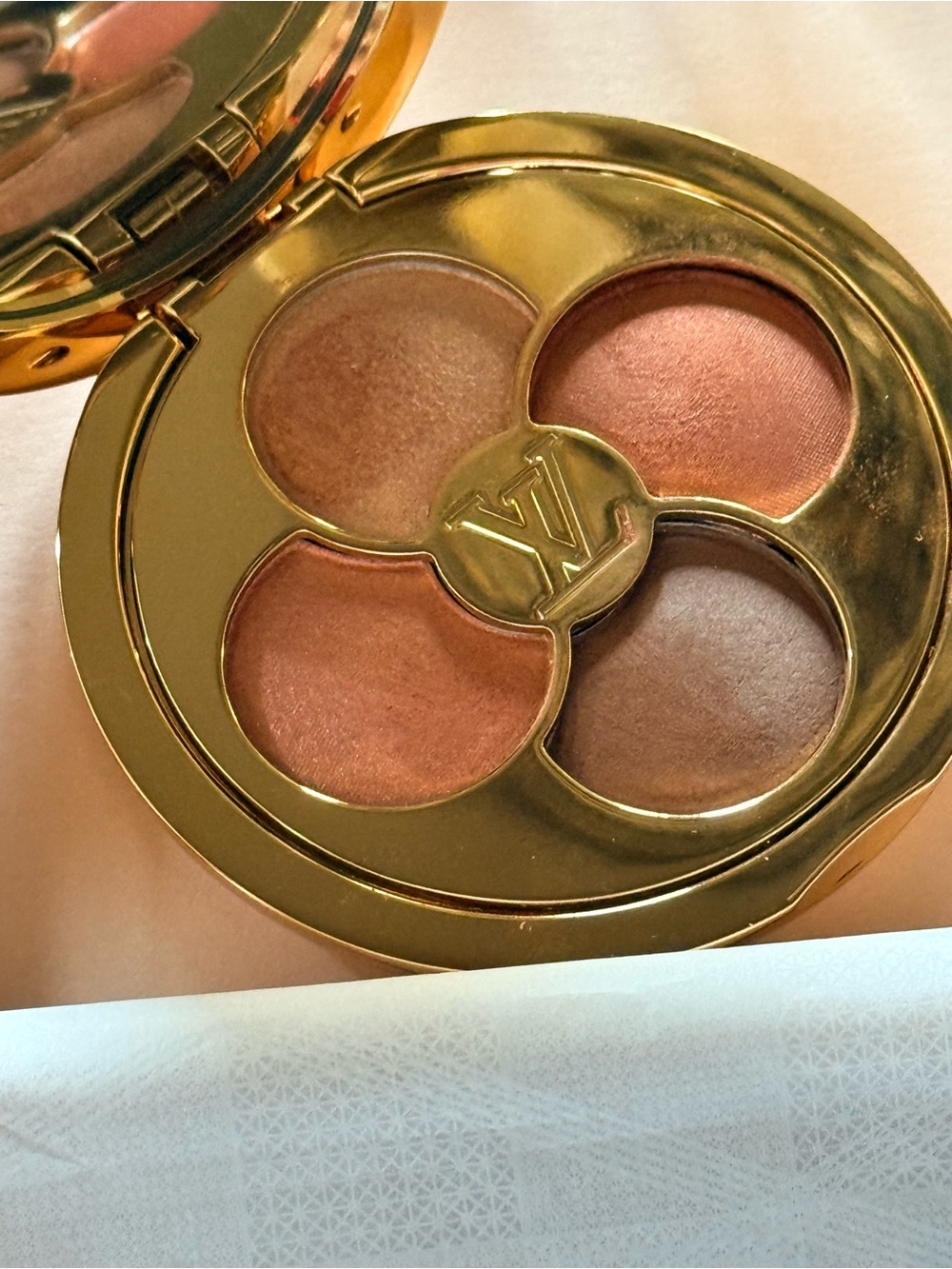 Louis Vuitton Makeup Duo Gift Set NWT. Box included. Never used. - Picture 12 of 16